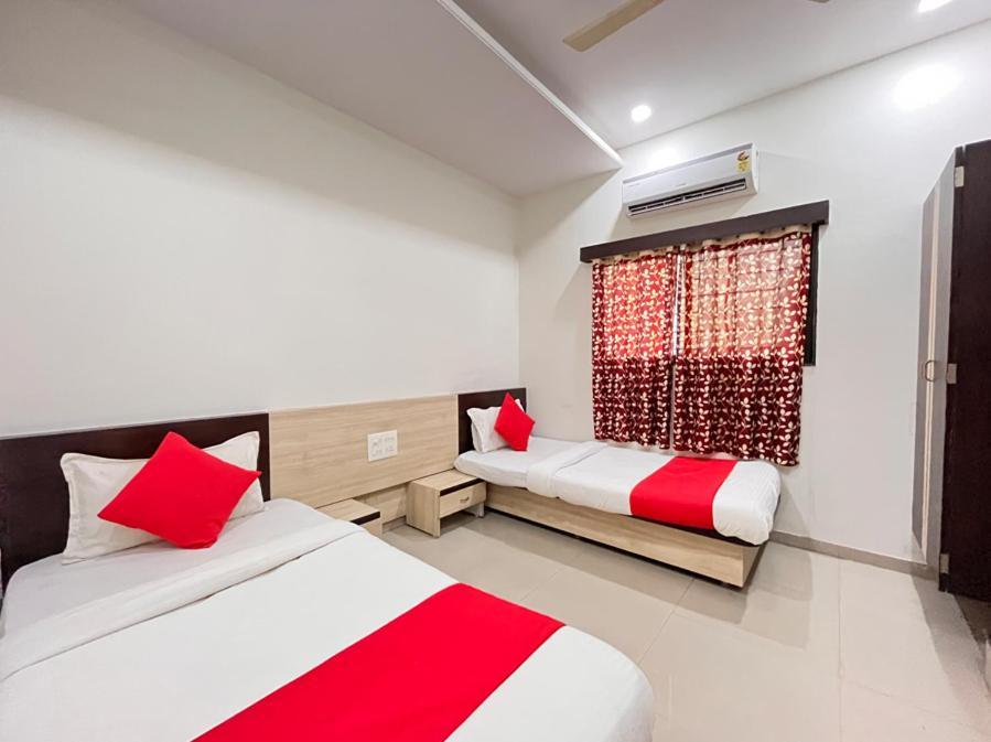 Hotel View Point Ajanta Luaran gambar